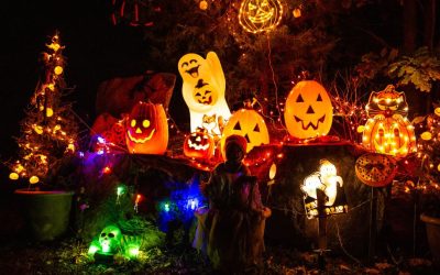 Best Halloween Lights on Amazon for Indoor and Outdoor Fun